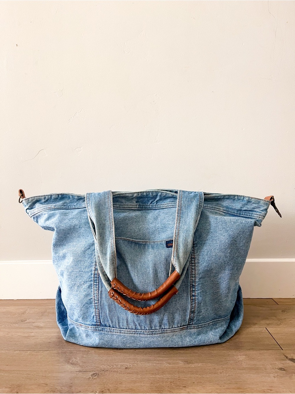 Vintage 80s Shane Light Wash Oversized Large Denim Tote Bag - Picture 3 of 14